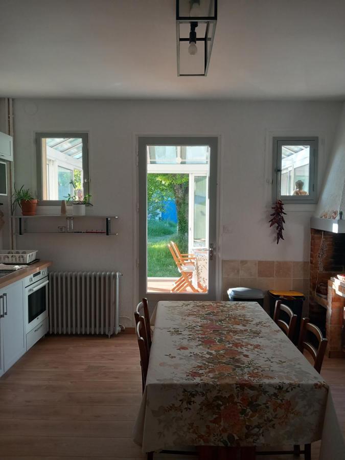La Montagne Sud Bed & Breakfast Allemans Exterior photo
