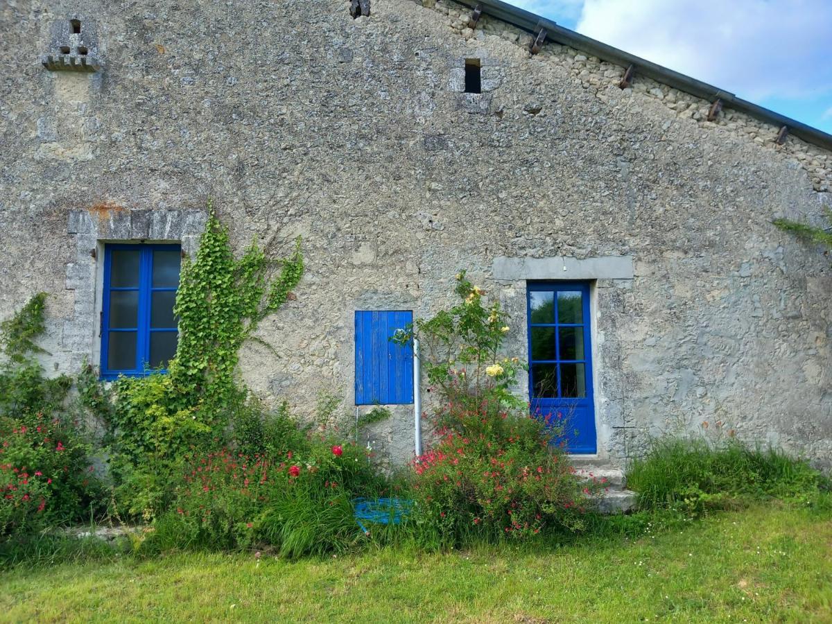 La Montagne Sud Bed & Breakfast Allemans Exterior photo