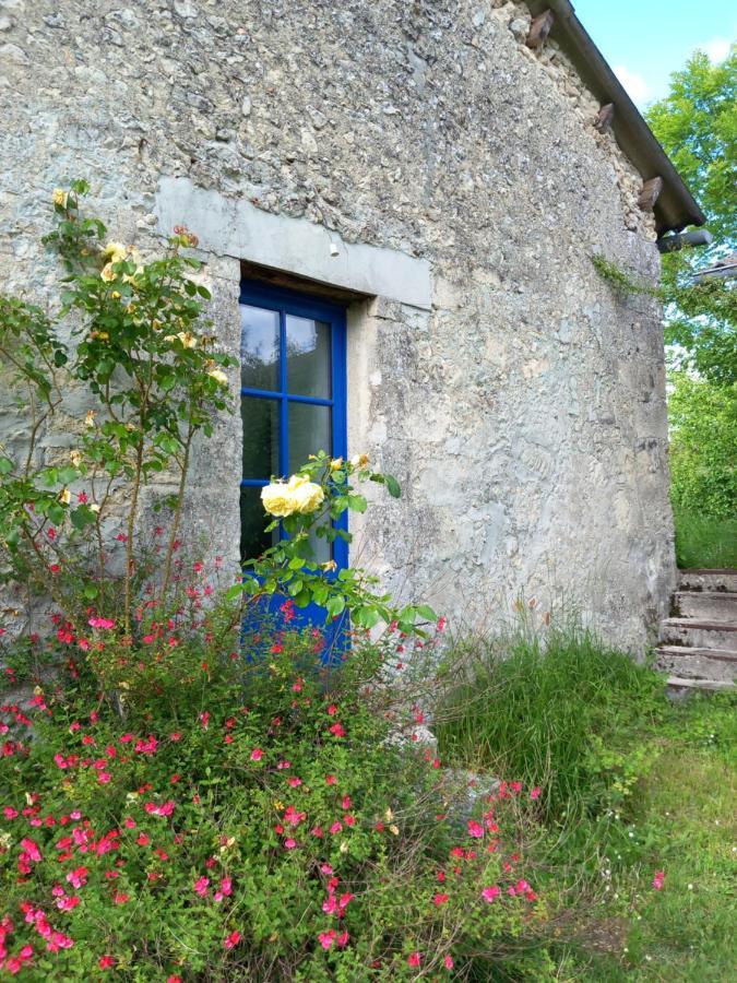 La Montagne Sud Bed & Breakfast Allemans Exterior photo